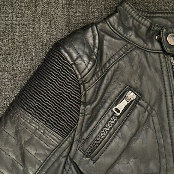 Toddler faux leather jacket NWOT - Picture 4 of 4